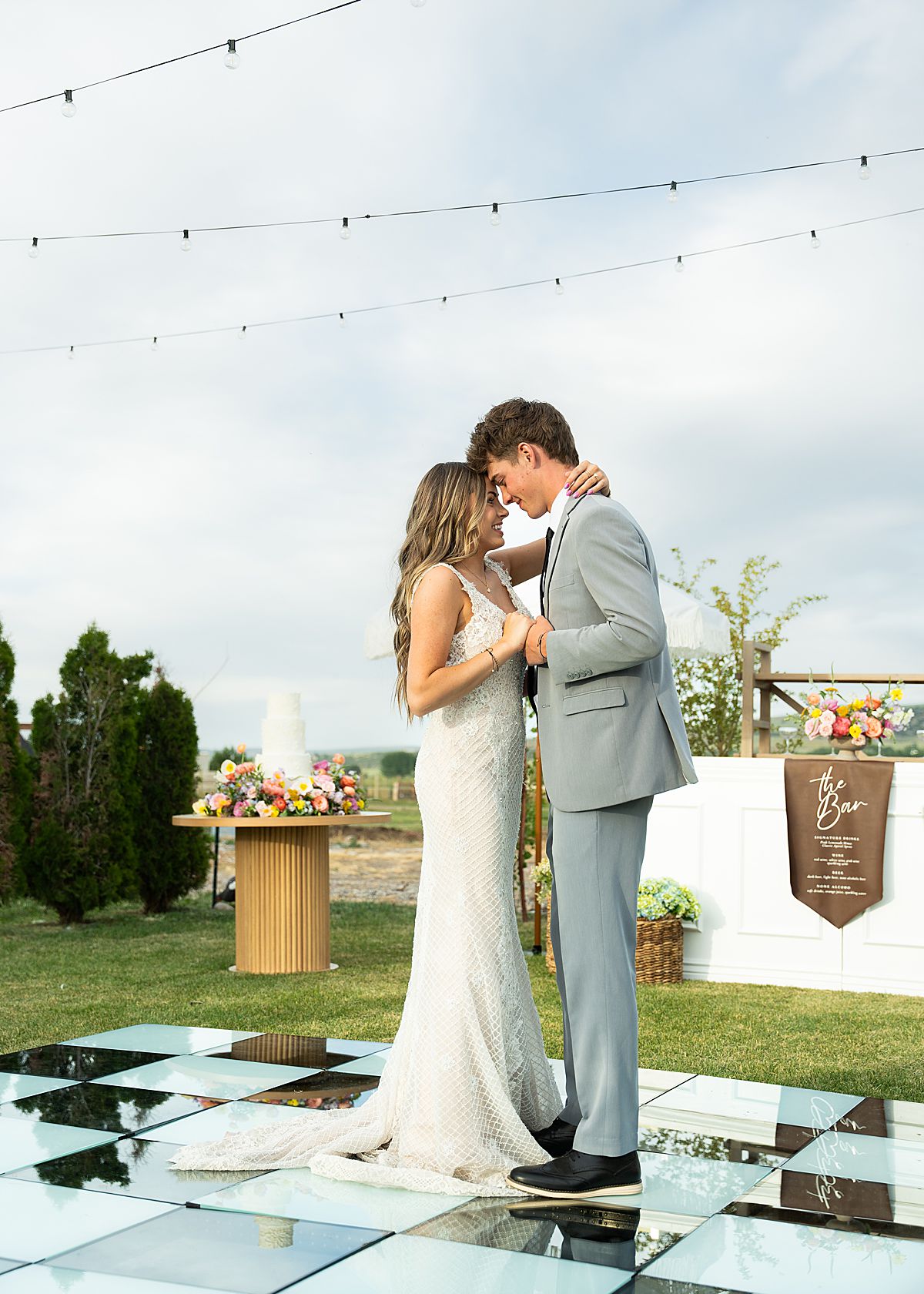 Colorful Western Wedding in Shelley Idaho